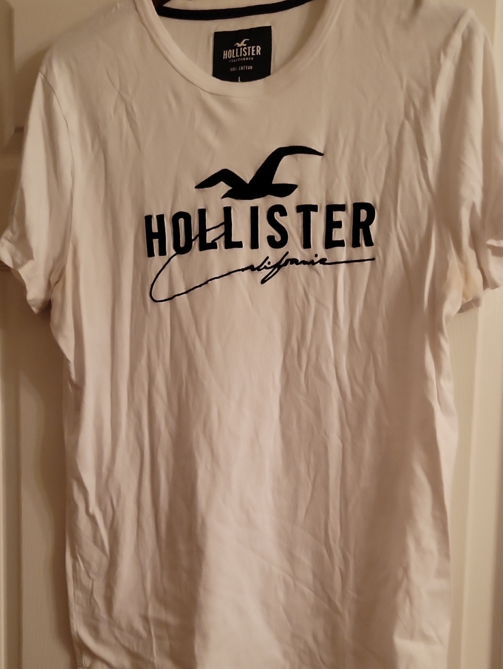 Hollister White Short-Sleeve Tee with Black Logo